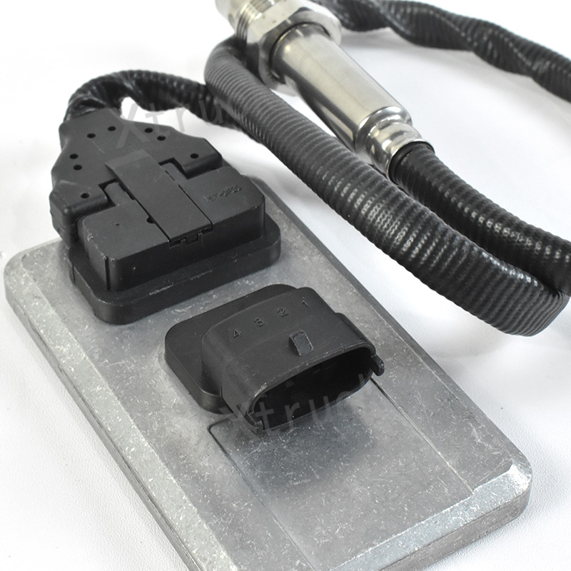 Xtruck Nitrogen Oxgen Senor 22219283 5WK96717B for VOLVO Nox Senor