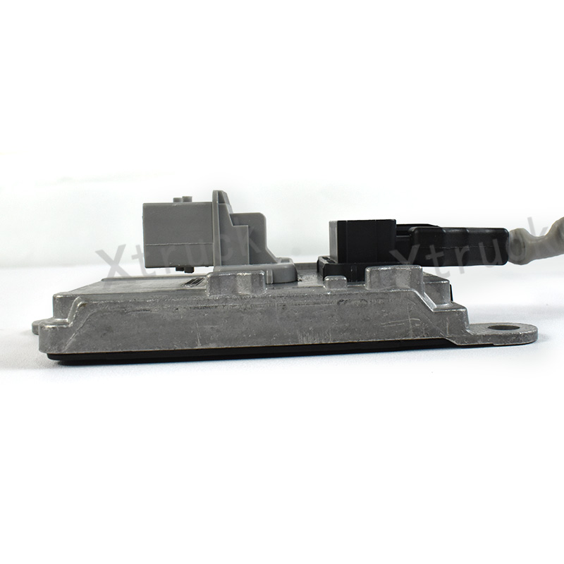 Xtruck Nitrogen Oxgen Senor A0101531628 5WK97331A for BENZ Nox Senor