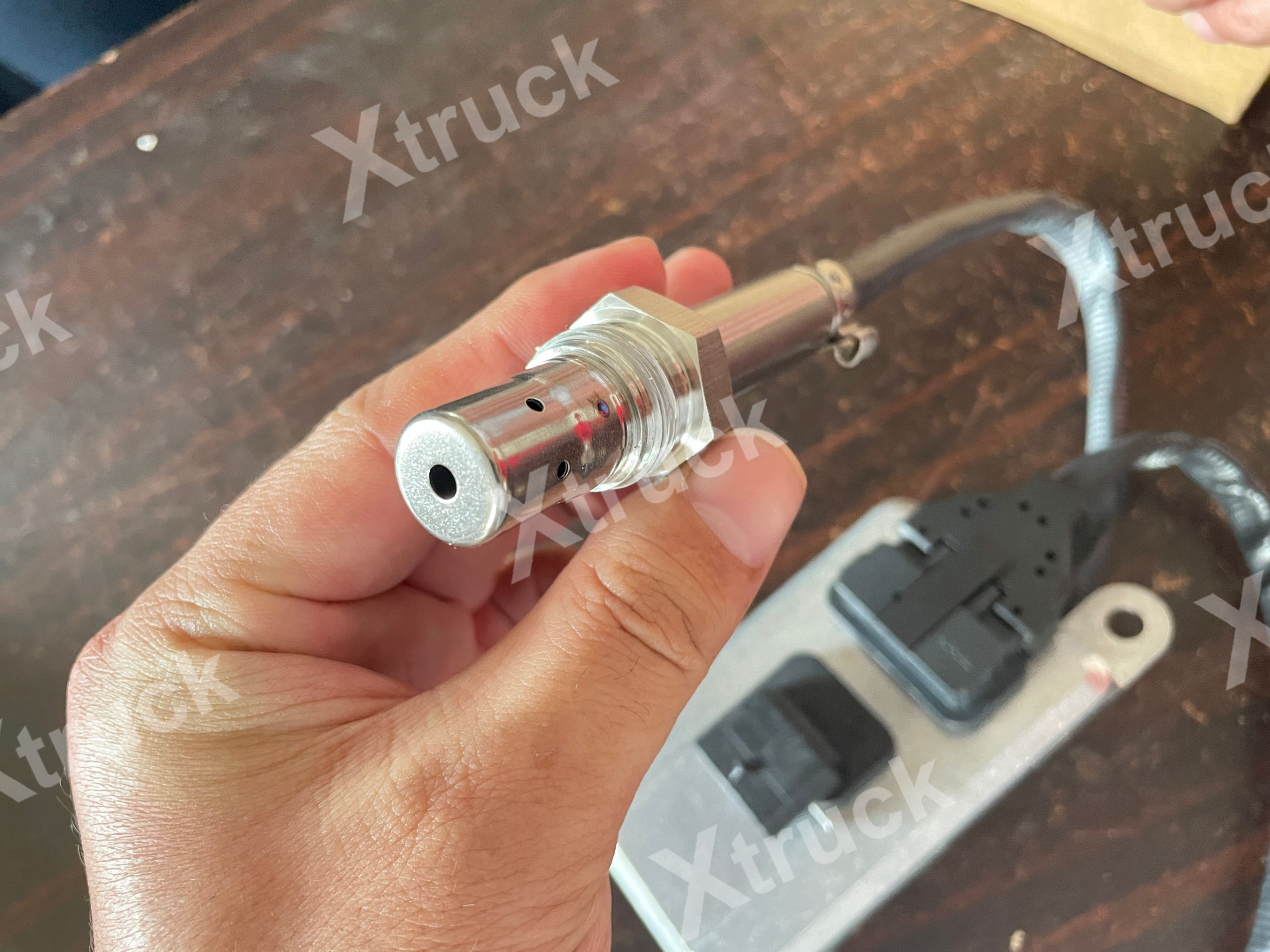 Xtruck Y005 CAN-BUS node search Urea SCR tester urea pump Nitrogen sensor Level sensor detector diagnosis tool