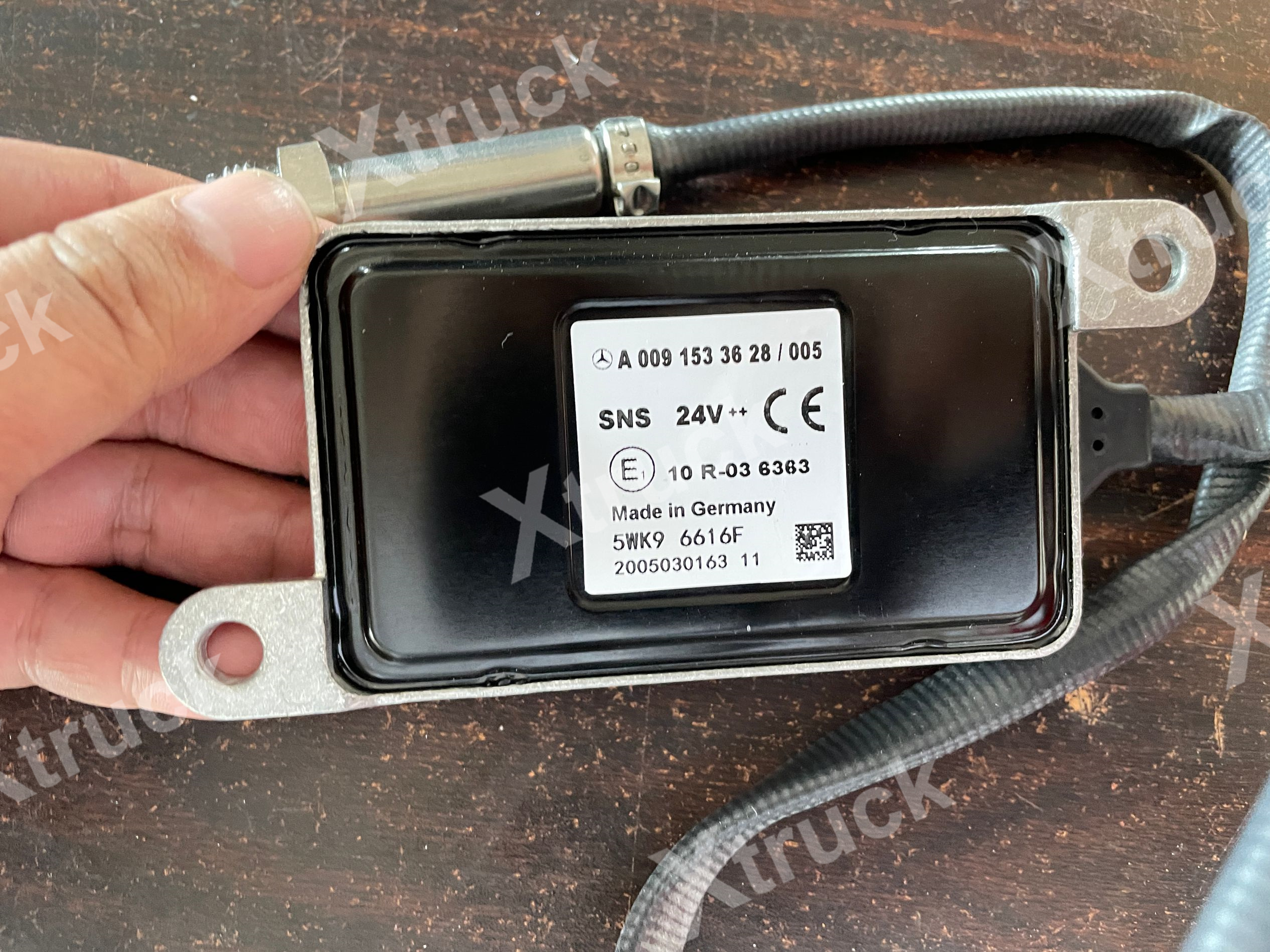 Xtruck Y005 CAN-BUS node search Urea SCR tester urea pump Nitrogen sensor Level sensor detector diagnosis tool